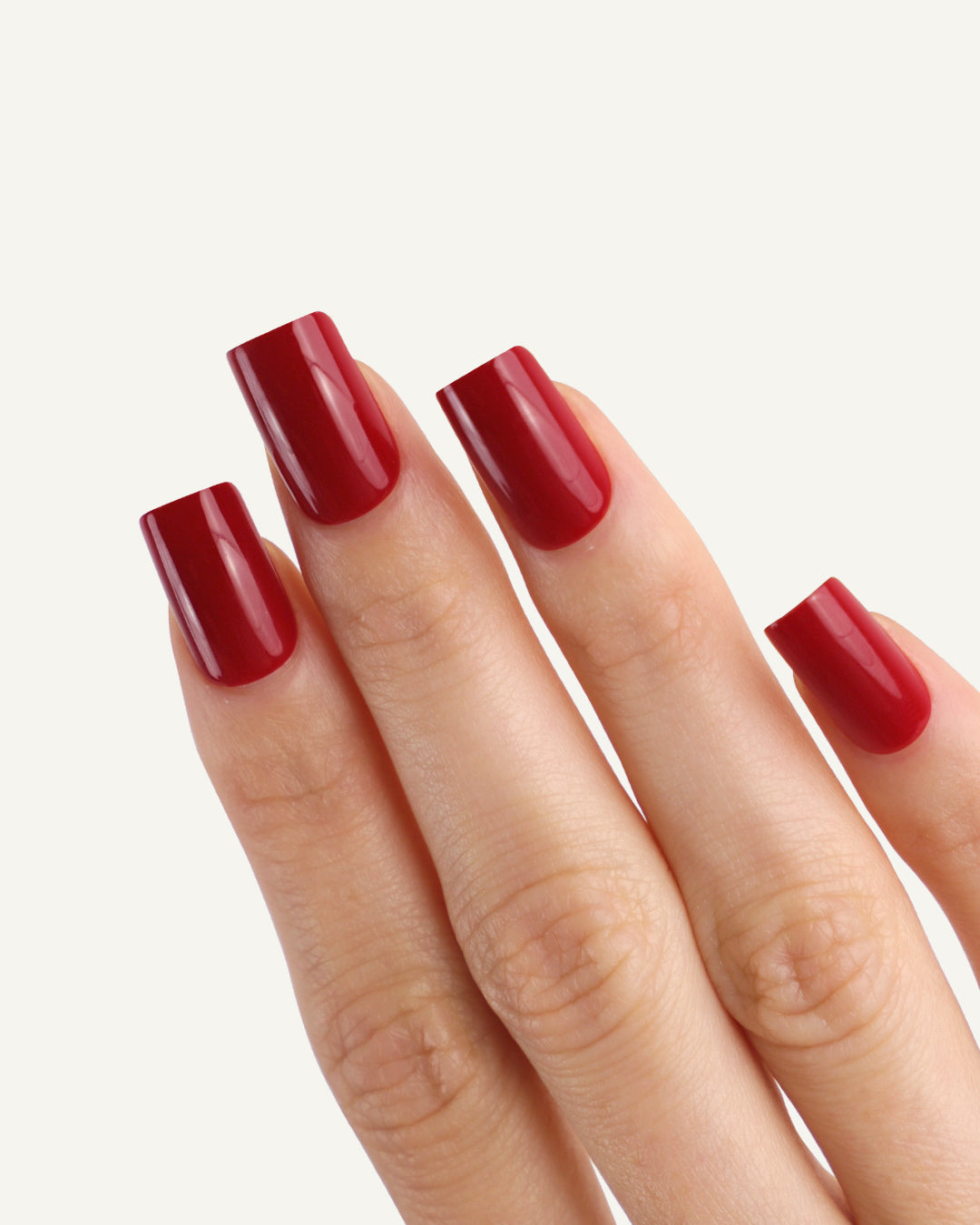 CLASSIC RED | MEDIUM SQUARE