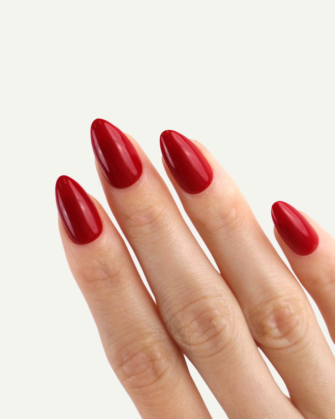 SCARLET MOOD | SHORT ALMOND